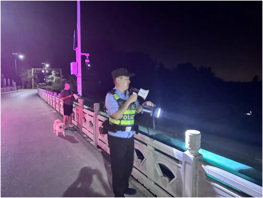 20250827104000510-12-2a325.png 20250827104000510-12-2a325.png